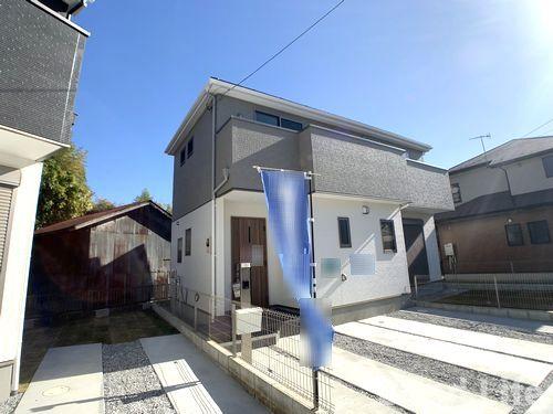 秦野市上大槻2期　新築一戸建て　２号棟　全2棟