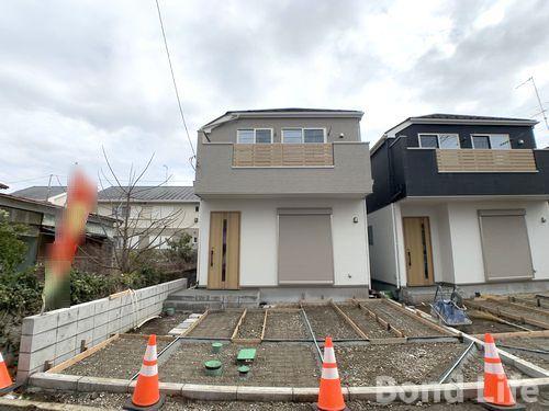 秦野市並木町１期　新築一戸建て　全２棟　