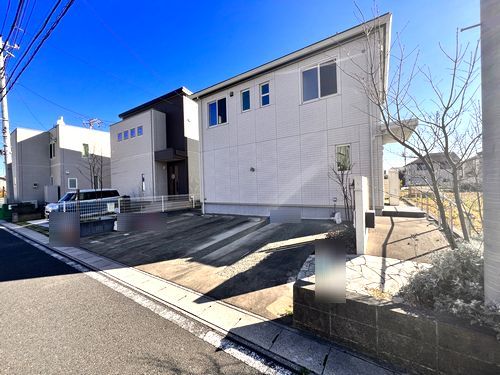 足柄上郡開成町みなみ1丁目　中古一戸建て