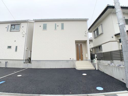 平塚市中里第5　新築一戸建て　全6棟