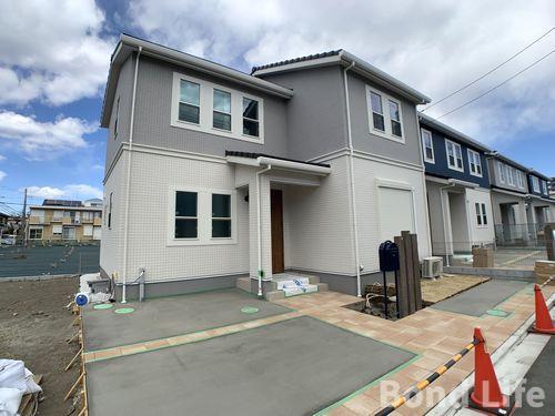 平塚市菫平　新築一戸建て　全８棟